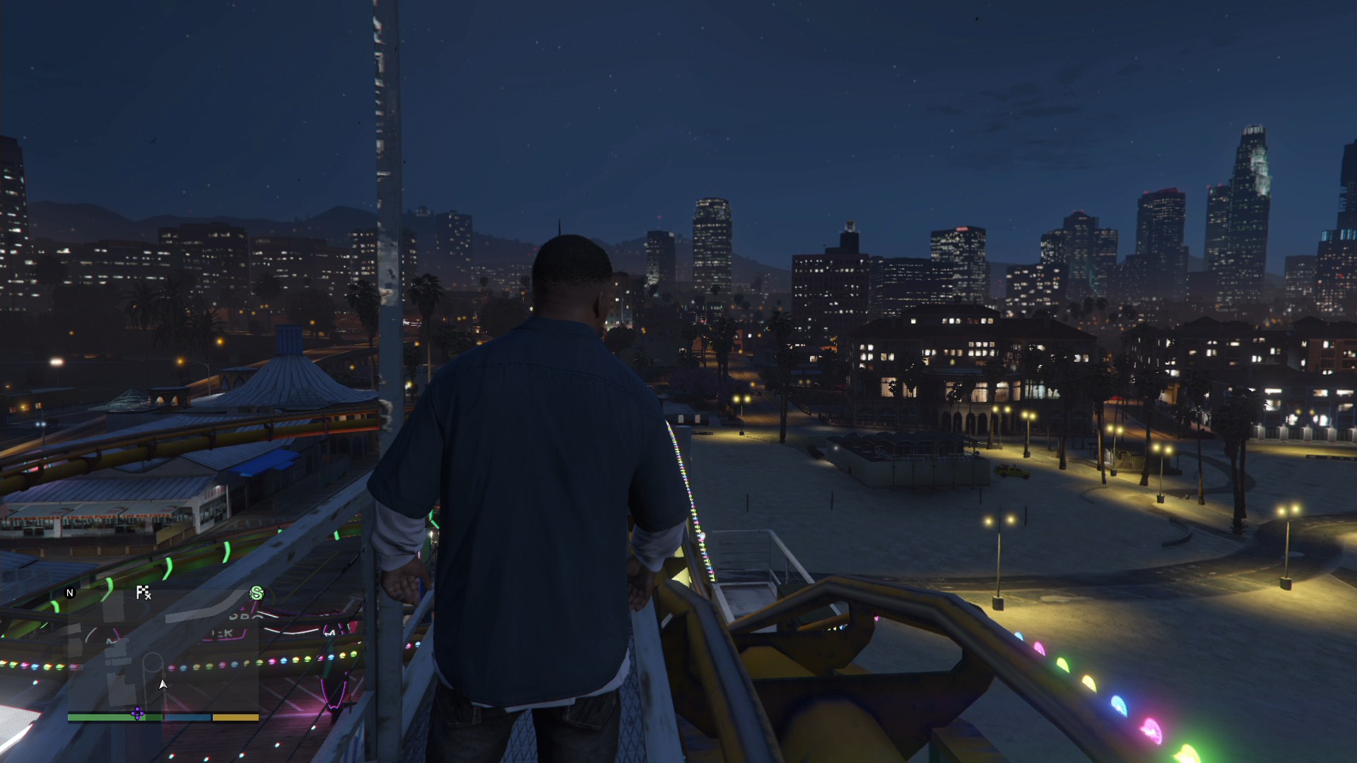 Глент играет в игру про. GTA 5. Grand Theft auto (игра). ГТА 5 город. 4. GTA V 2013.